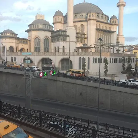 Taksim Dream House 1 Apartment Istanbul